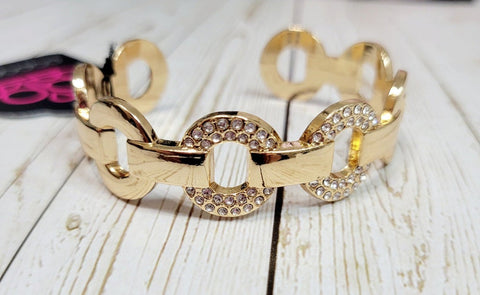 Revolutionary Romantic Gold Bracelet January 2022